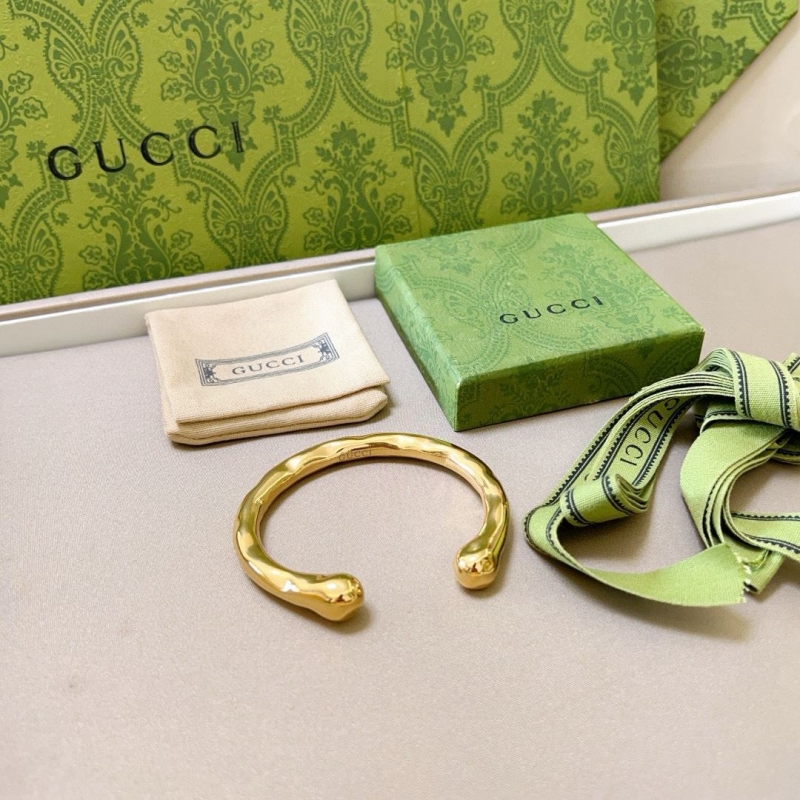 Gvc*1 bracelets